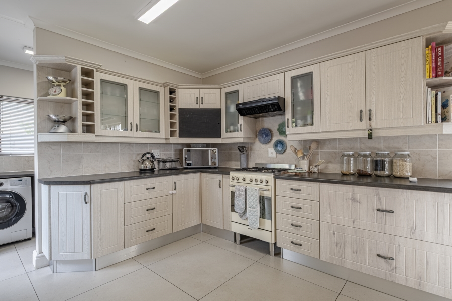 3 Bedroom Property for Sale in Kamma Heights Eastern Cape